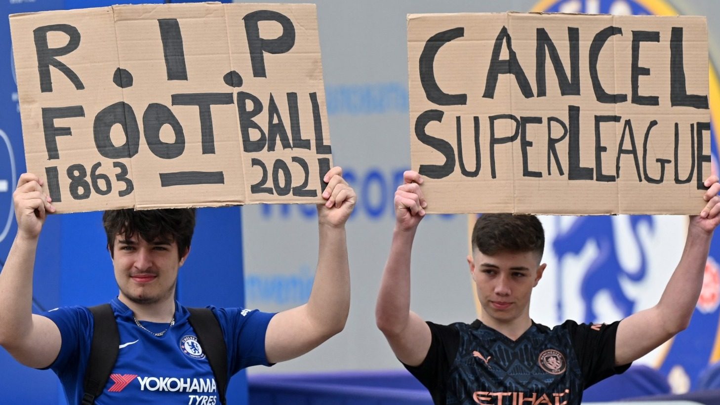 Football fans all over the world protested against the European Super League